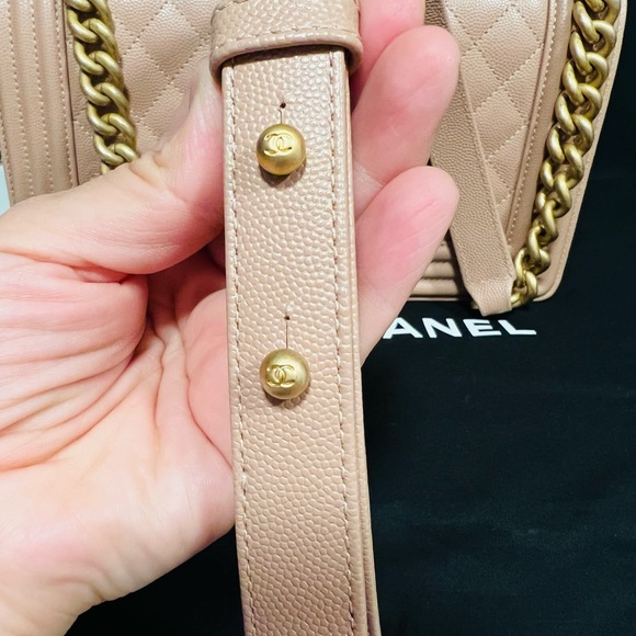 Chanel medium boy bag Sold - Picture 10 of 10